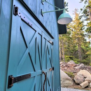 40cm Wesco w/ g65 Arm in Farmhouse Green Outdoor Rated