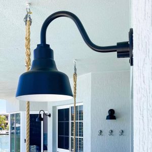The Bowie Gooseneck Barn Light