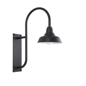 The Universal Ranch Outdoor Wall Light