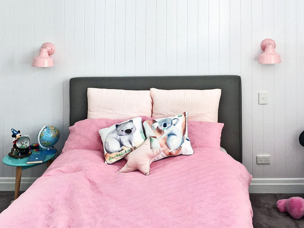 17cm Bowie Barn Wall Light in Pink Blush Outdoor Rated 17cm Bowie Barn Wall Light in Pink Blush Outdoor Rated