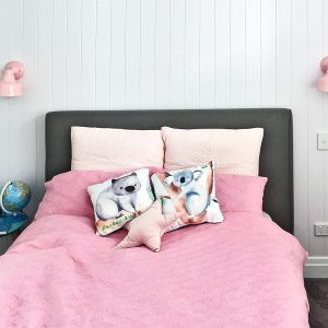 17cm Bowie Barn Wall Light in Pink Blush Outdoor Rated 17cm Bowie Barn Wall Light in Pink Blush Outdoor Rated